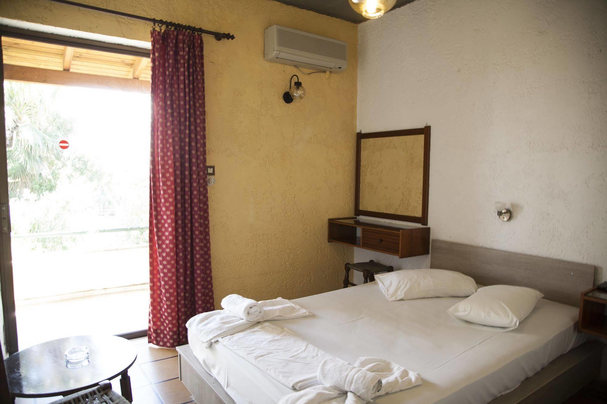 Minoas Hotel Amoudara Lasithiou Buitenkant foto