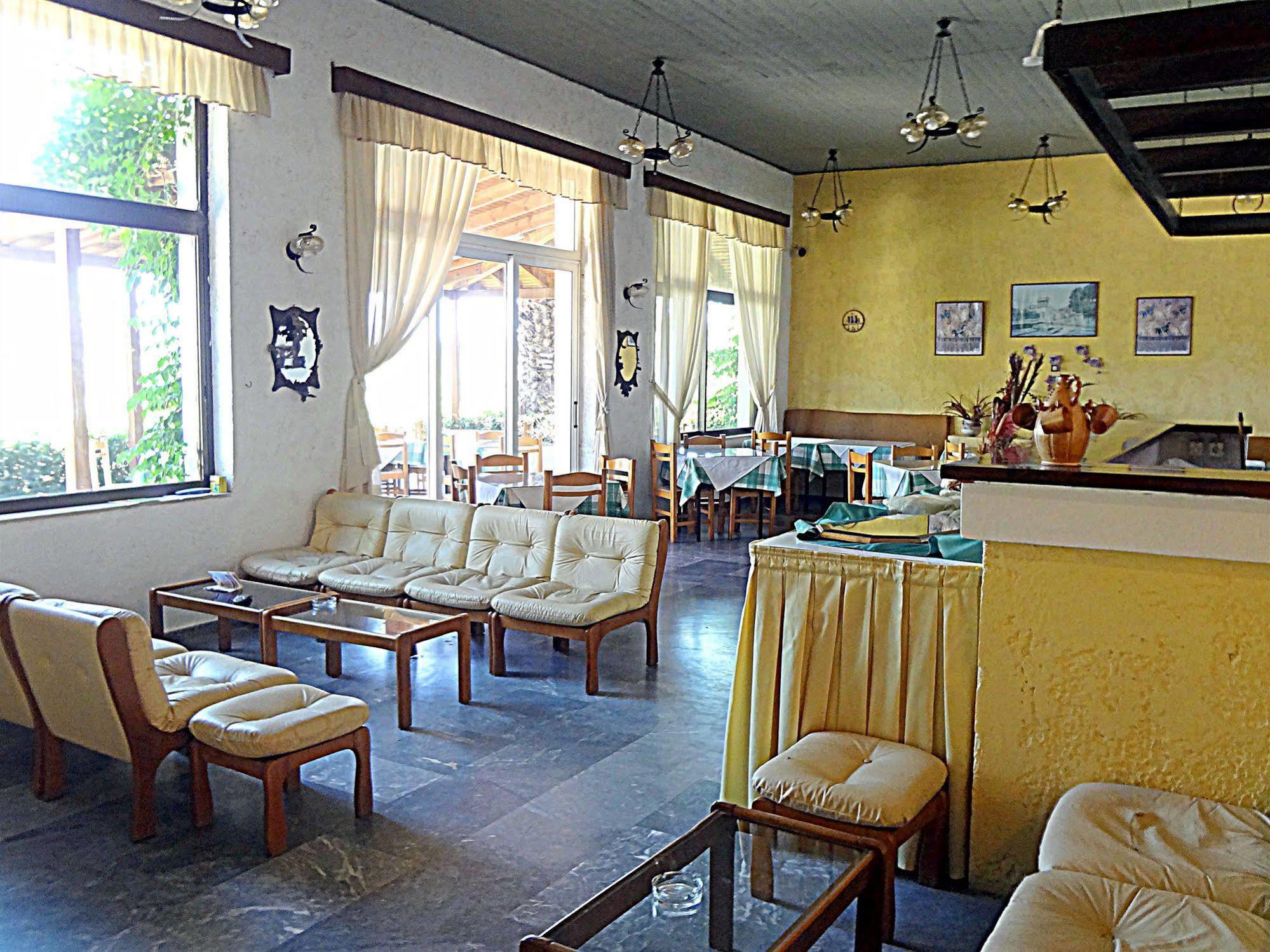 Minoas Hotel Amoudara Lasithiou Buitenkant foto